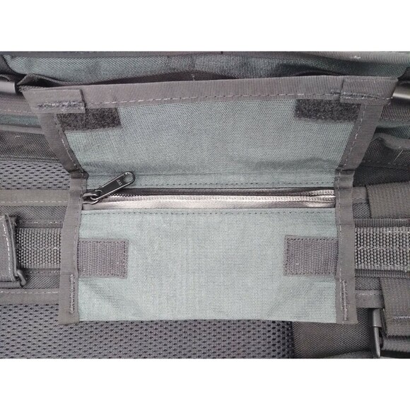 Mission Workshop Bag Backpack Waterproof Arkiv R8 Field Pack Travel with Extras - Picture 11 of 12